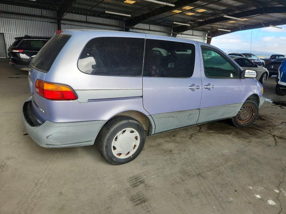 1999 TOYOTA SIENNA CE — Фото 3 из 13