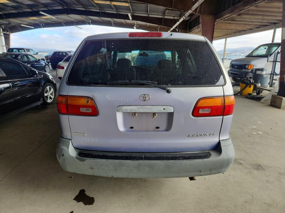 1999 TOYOTA SIENNA CE — Фото 6 из 13