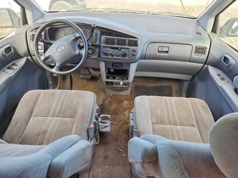 1999 TOYOTA SIENNA CE — Фото 8 из 13