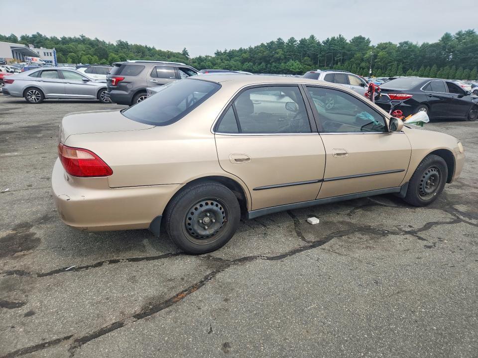 1HGCG6654YA065844 2000 HONDA ACCORD photo no. 3