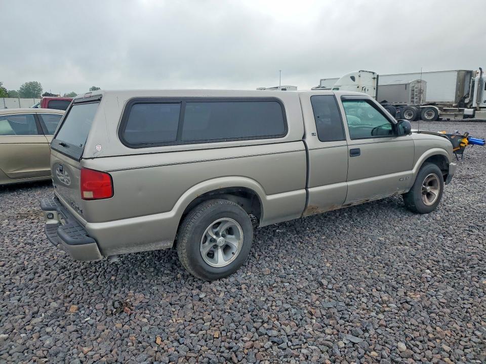 2000 CHEVROLET S TRUCK S10 — Фото 3 из 13