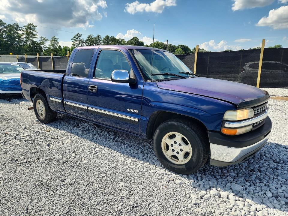 2000 CHEVROLET SILVERADO C1500 — Фото 4 из 12