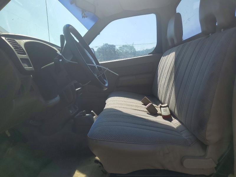2000 NISSAN FRONTIER XE — Фото 7 из 12