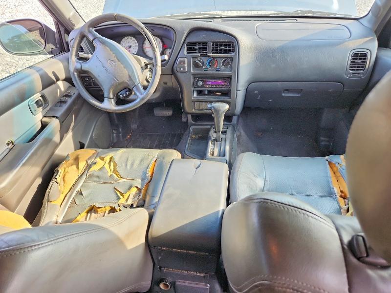 2000 NISSAN PATHFINDER XE — Фото 8 из 13