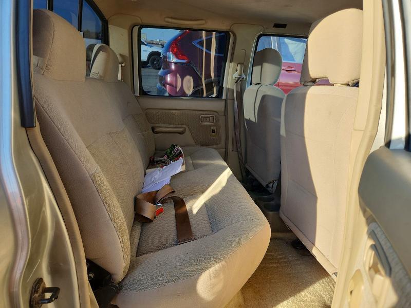 2000 NISSAN FRONTIER CREW CAB XE — Фото 10 из 12