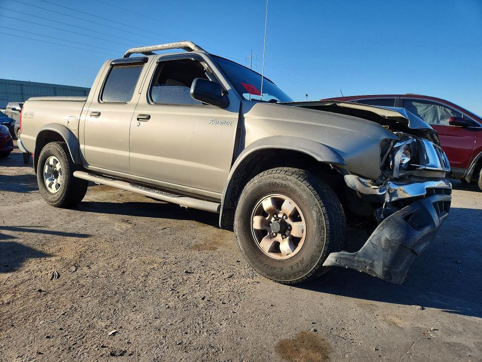 2000 NISSAN FRONTIER CREW CAB XE — Фото 4 из 12
