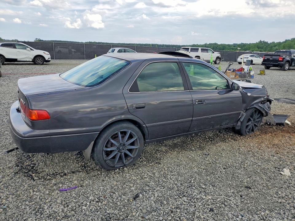 2000 TOYOTA CAMRY XLE V6 — Фото 3 из 12