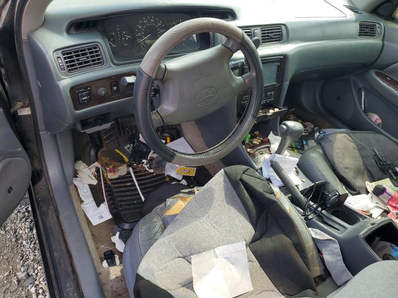 2000 TOYOTA CAMRY XLE V6 — Фото 8 из 12