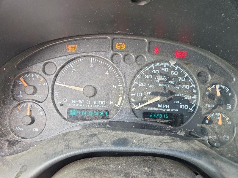2001 CHEVROLET BLAZER — Фото 9 из 13