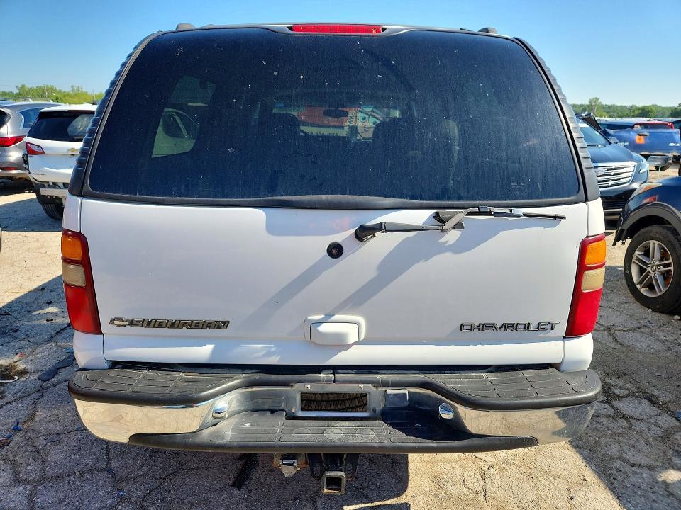 2001 CHEVROLET SUBURBAN K1500 — Фото 6 из 13