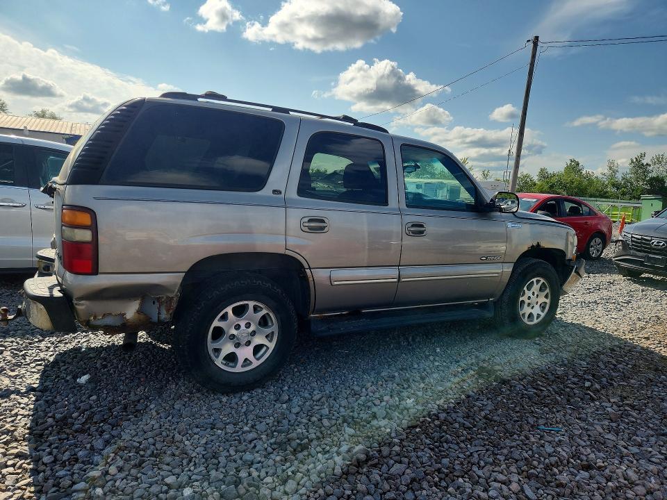 2001 CHEVROLET TAHOE K1500 — Фото 3 из 12