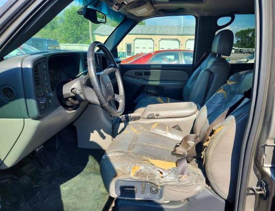 2001 CHEVROLET TAHOE K1500 — Фото 7 из 12