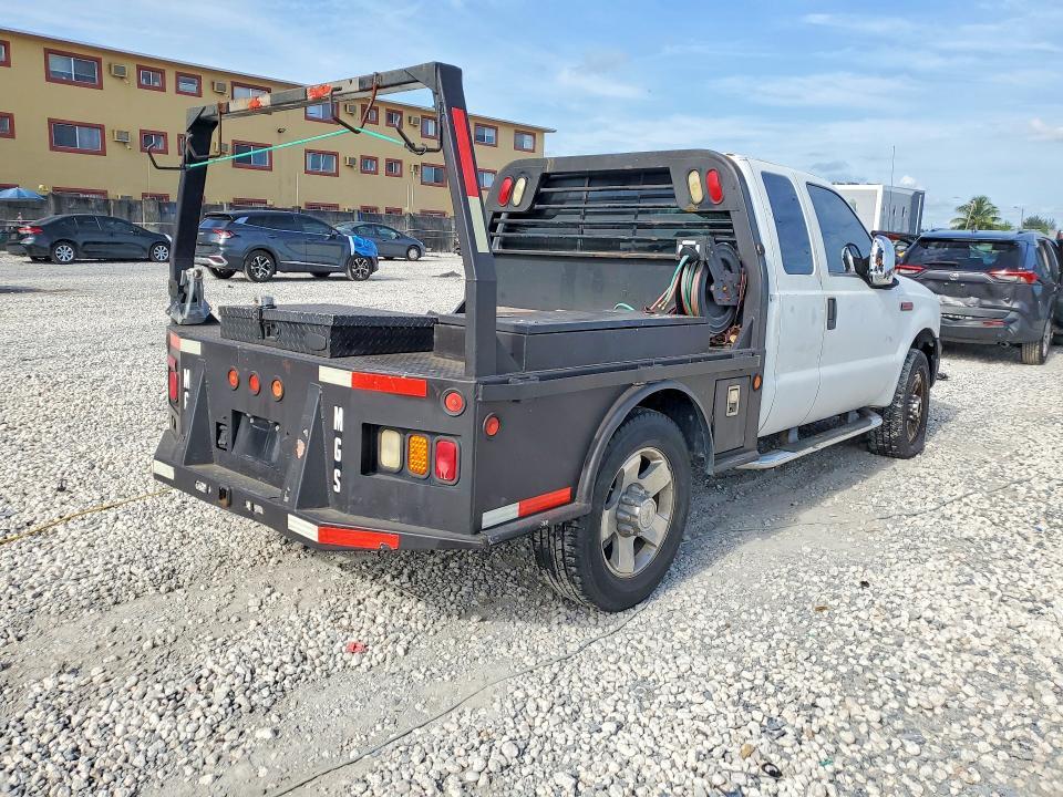 2001 FORD F250 SUPER DUTY — Фото 3 из 13