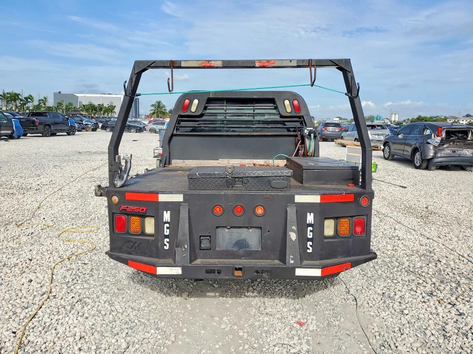 2001 FORD F250 SUPER DUTY — Фото 6 из 13
