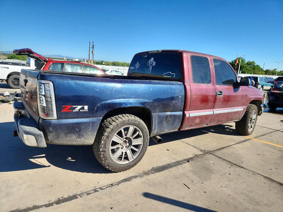 2001 GMC NEW SIERRA K1500 — Фото 3 из 12