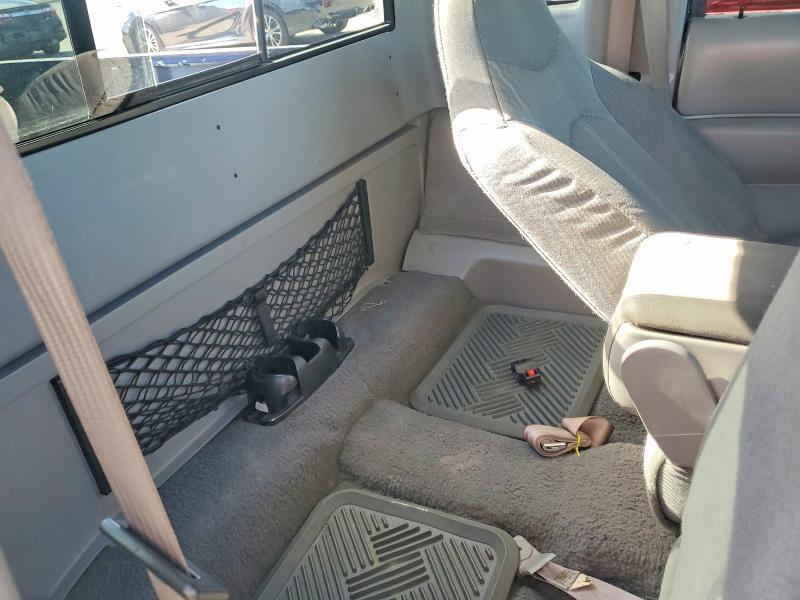 2001 MAZDA B3000 CAB PLUS — Фото 10 из 12