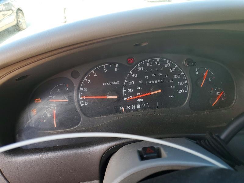2001 MAZDA B3000 CAB PLUS — Фото 9 из 12