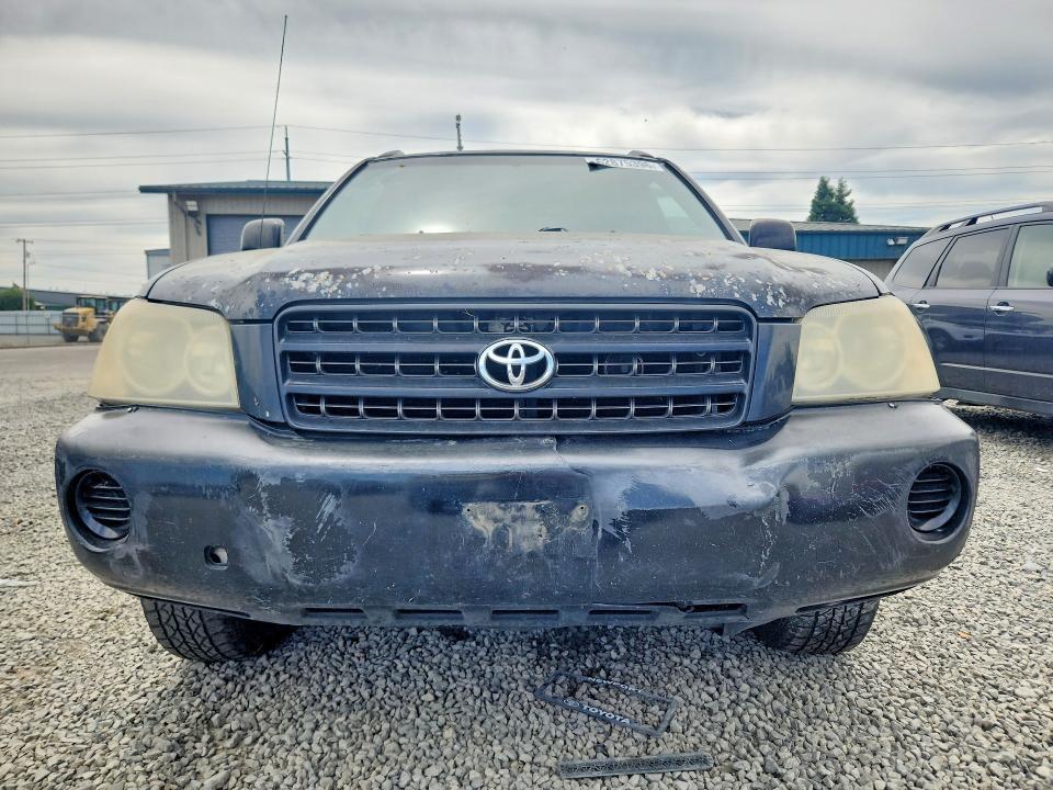 2001 TOYOTA HIGHLANDER BASE — Фото 5 из 12