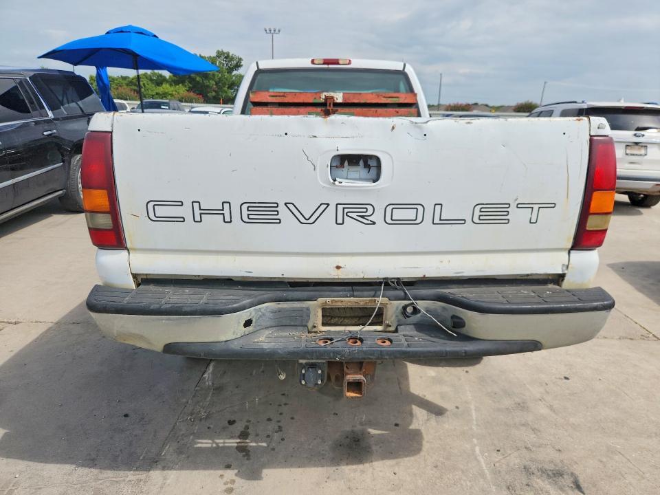2002 CHEVROLET SILVERADO C2500 HEAVY DUTY — Фото 6 из 12
