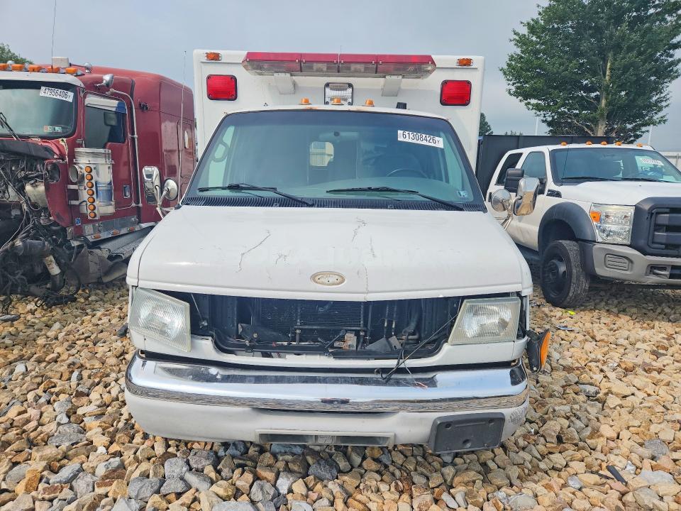 1FDXE45FX2HB37547 2002 FORD ECONOLINE photo no. 5