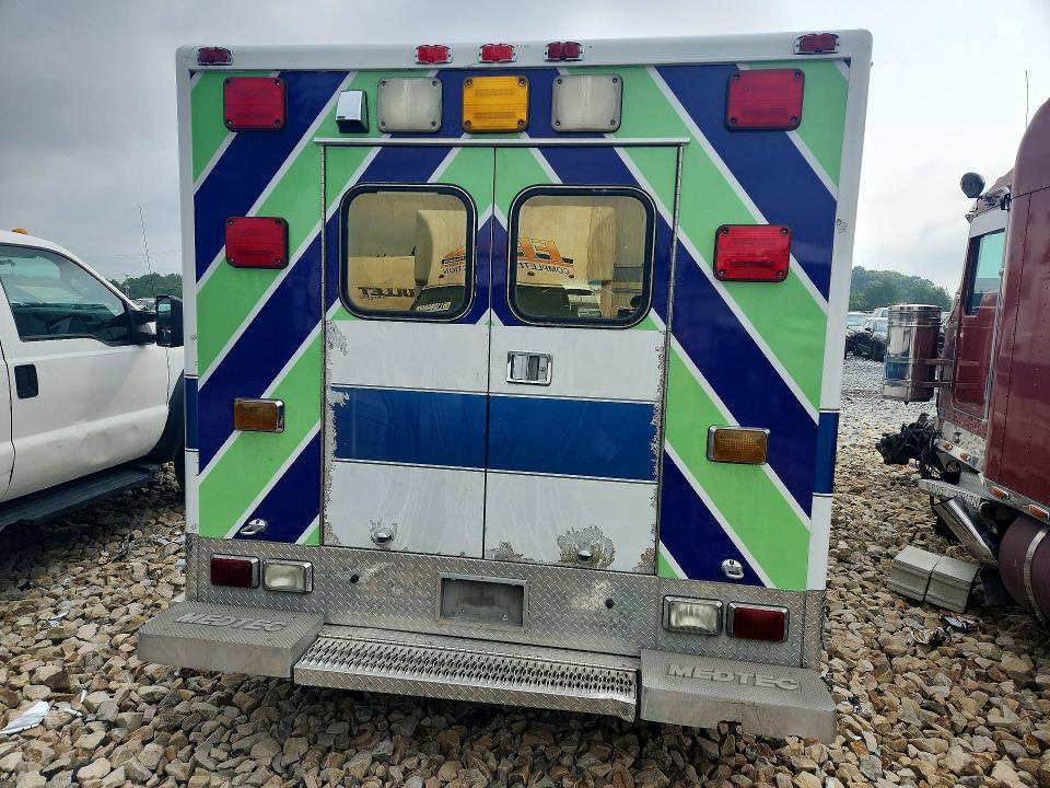 1FDXE45FX2HB37547 2002 FORD ECONOLINE photo no. 6