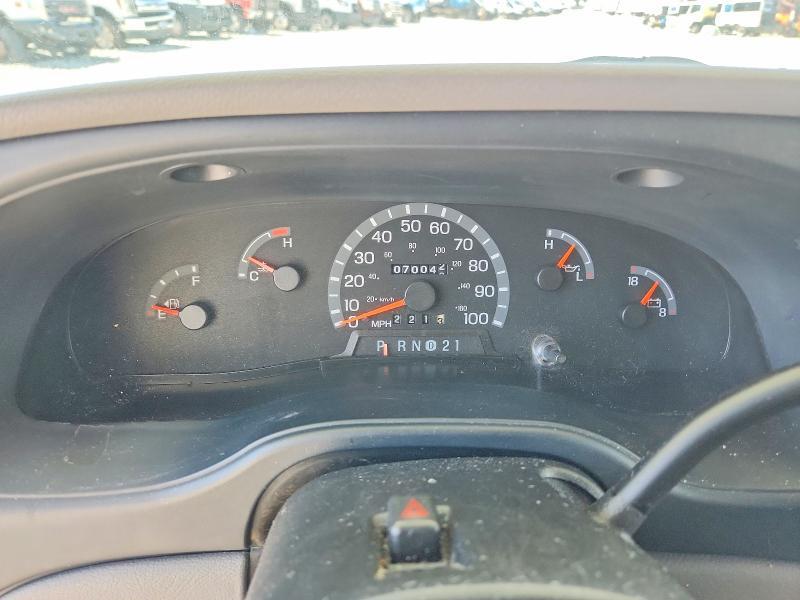 1FDXE45S72HB28561 2002 FORD E450 photo no. 8