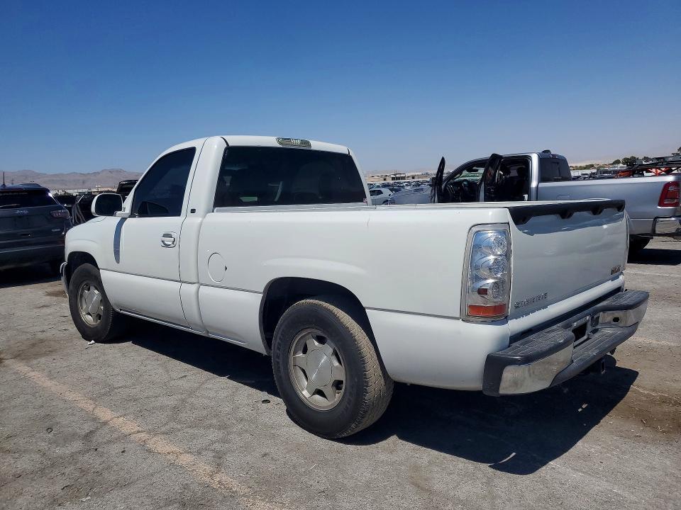 2002 GMC NEW SIERRA C1500 — Фото 2 из 12
