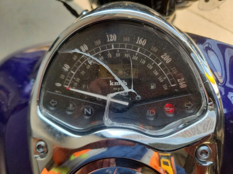 2002 HONDA VTX1800 R — Фото 7 из 9