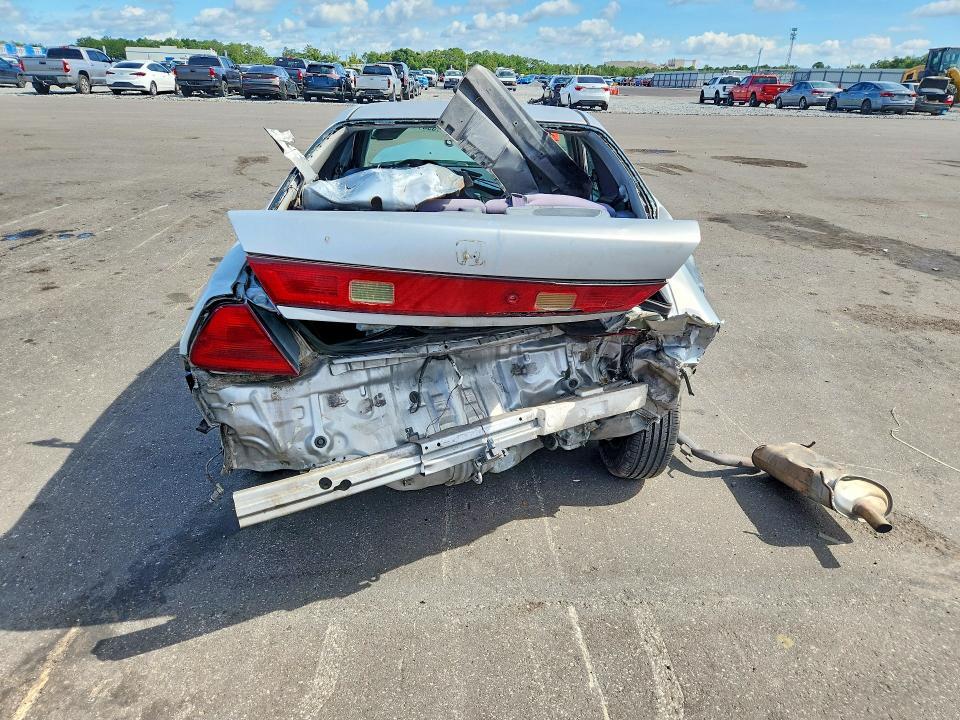 1HGCG32482A014916 2002 HONDA ACCORD photo no. 6