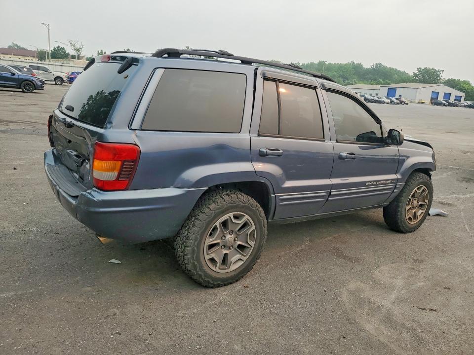 2002 JEEP GRAND CHEROKEE LIMITED — Фото 3 из 13