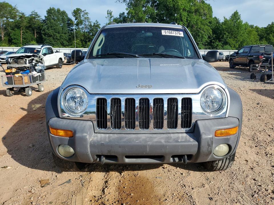 2002 JEEP LIBERTY SPORT — Фото 5 из 13