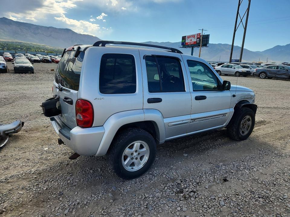 2002 JEEP LIBERTY LIMITED — Фото 3 из 13