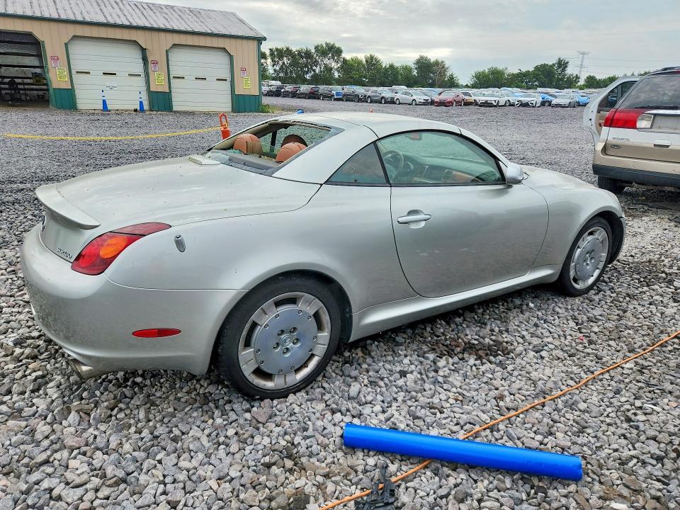 JTHFN48Y820006594 2002 LEXUS SC photo no. 3