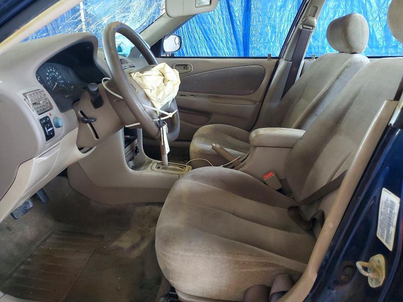 2002 TOYOTA COROLLA LE — Фото 7 из 12