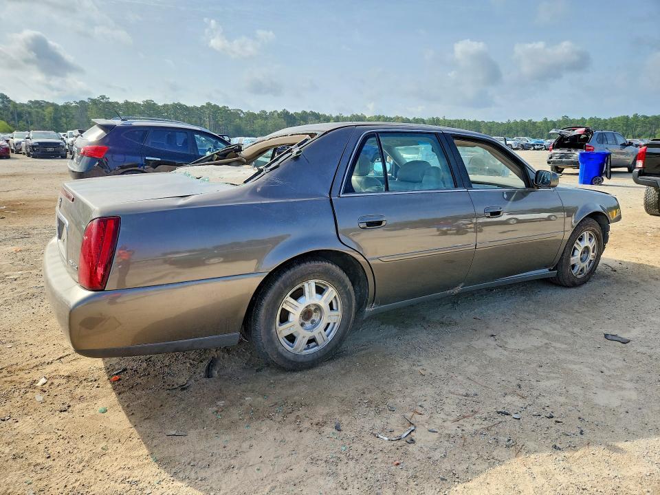 2003 CADILLAC DEVILLE — Фото 3 из 13