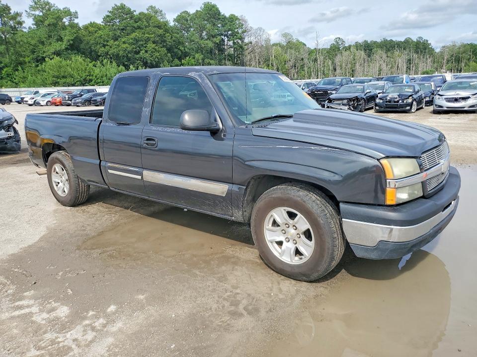 2003 CHEVROLET SILVERADO C1500 — Фото 4 из 12
