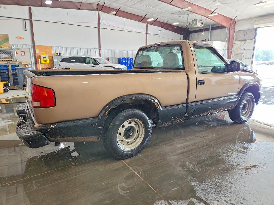 2003 CHEVROLET S TRUCK S10 — Фото 3 из 13