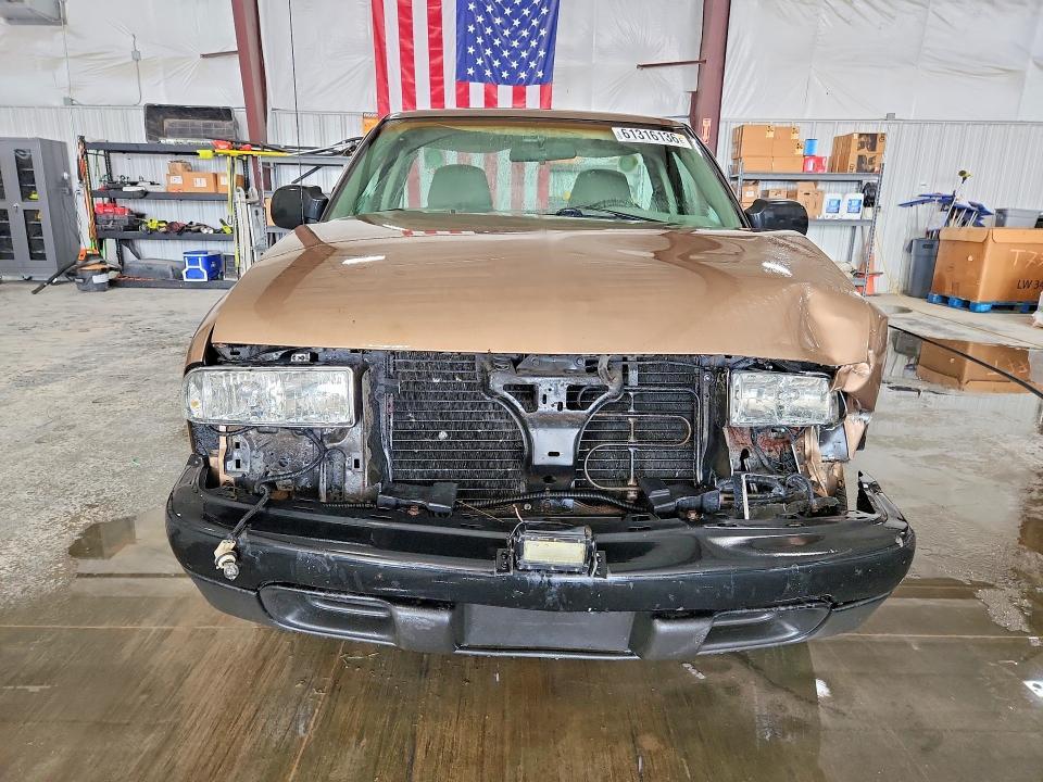 2003 CHEVROLET S TRUCK S10 — Фото 5 из 13