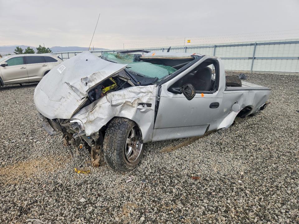 1FTRF17263NA20585 2003 FORD F150 photo no. 1