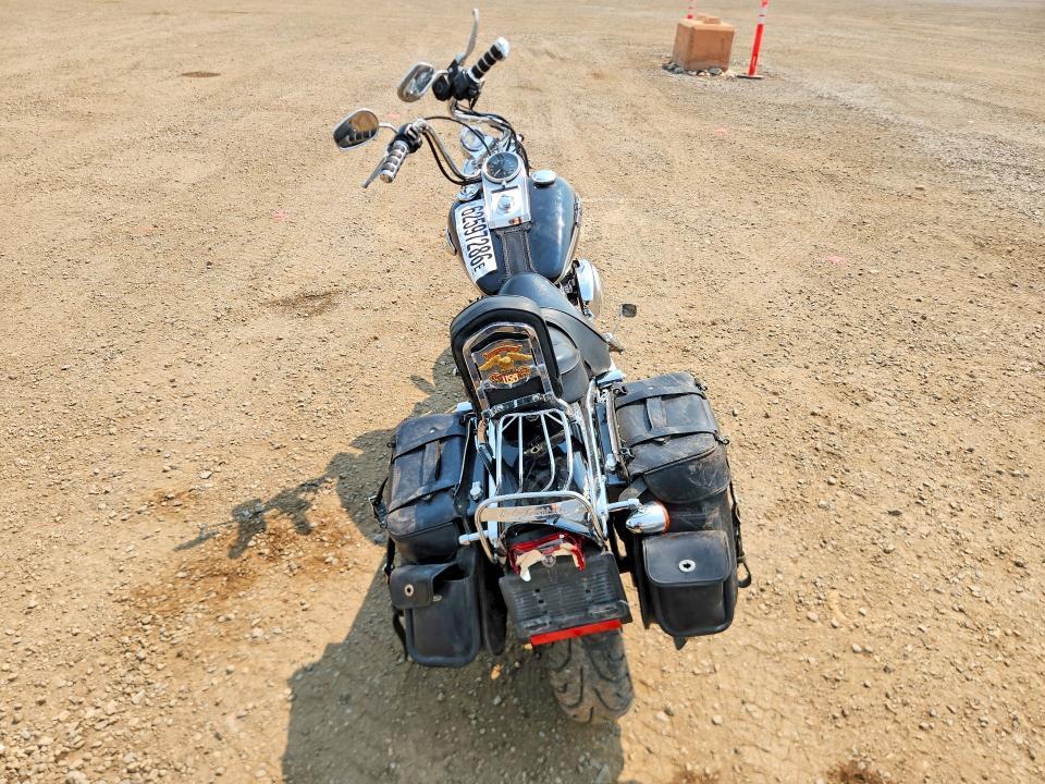 2003 HARLEY-DAVIDSON FXDWG — Фото 4 из 9