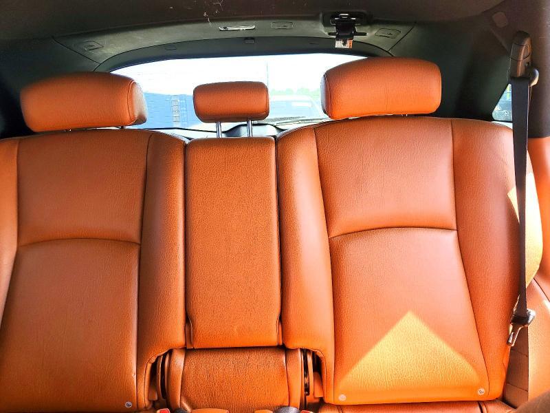 2003 INFINITI FX35 BASE — Фото 10 из 13