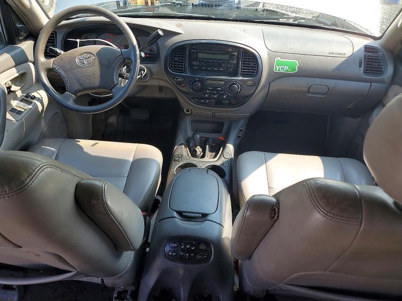 2003 TOYOTA SEQUOIA SR5 — Фото 8 из 13