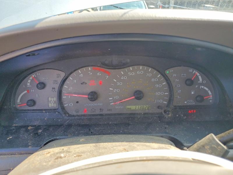 2003 TOYOTA SEQUOIA SR5 — Фото 9 из 13