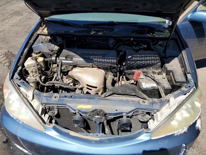 2003 TOYOTA CAMRY LE — Фото 11 из 12