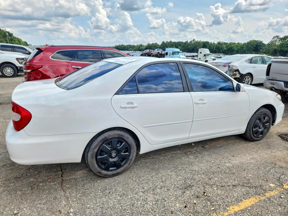 2003 TOYOTA CAMRY LE — Фото 3 из 12