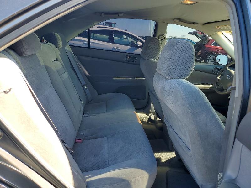 4T1BE32K33U756215 2003 TOYOTA CAMRY photo no. 10