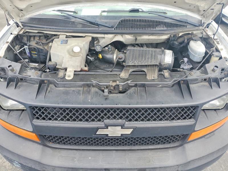1GCFG15X241108413 2004 CHEVROLET EXPRESS 1500 photo no. 11