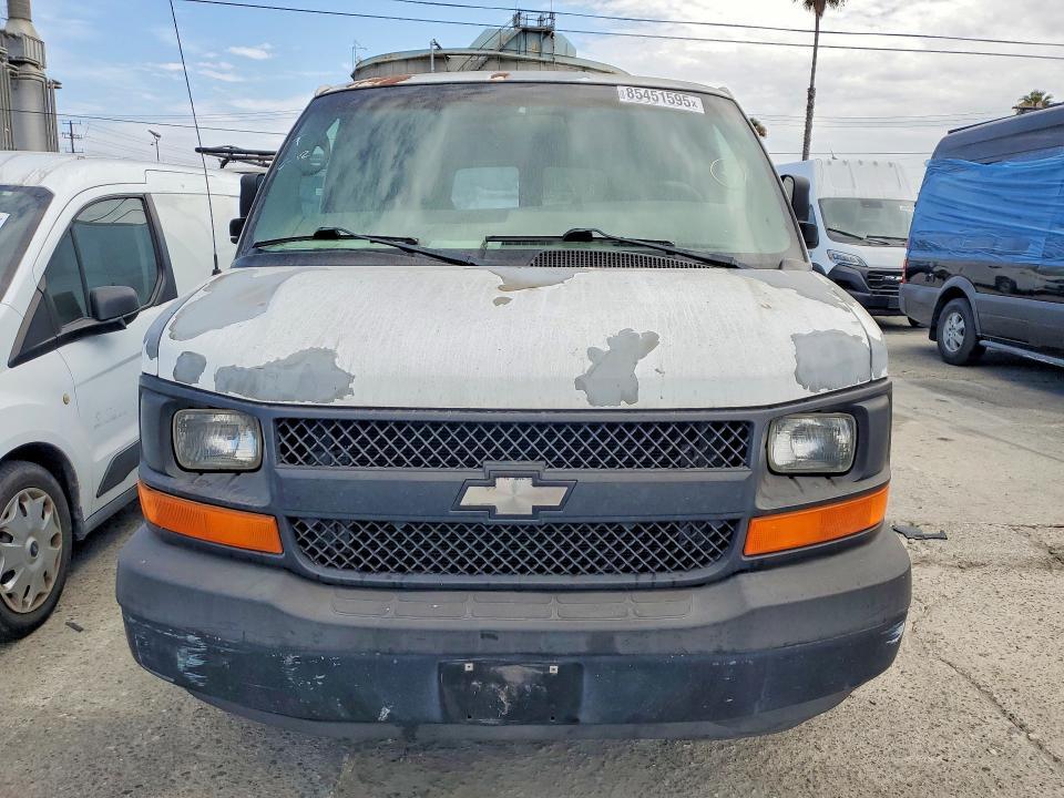1GCFG15X241108413 2004 CHEVROLET EXPRESS 1500 photo no. 5