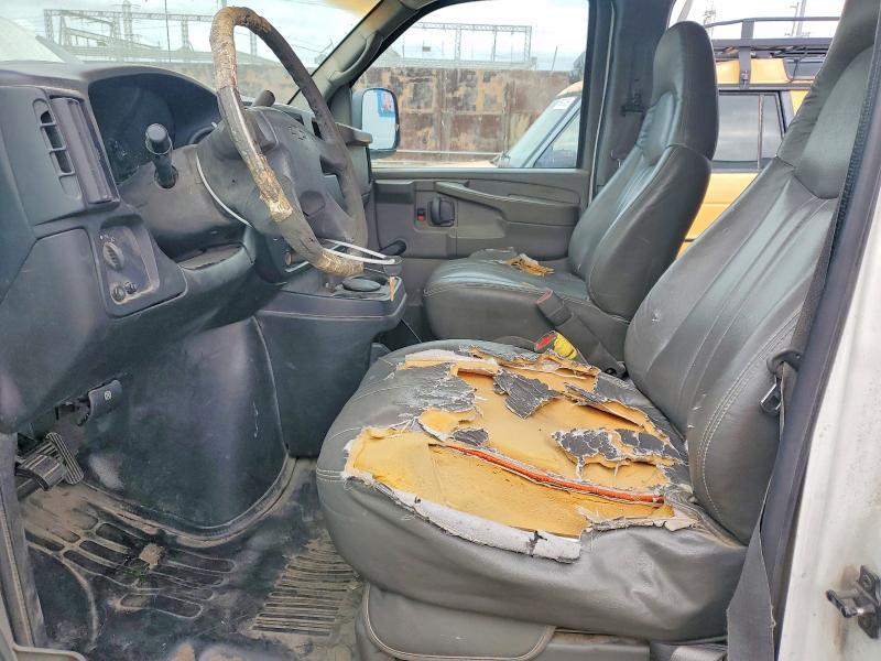 1GCFG15X241108413 2004 CHEVROLET EXPRESS 1500 photo no. 7