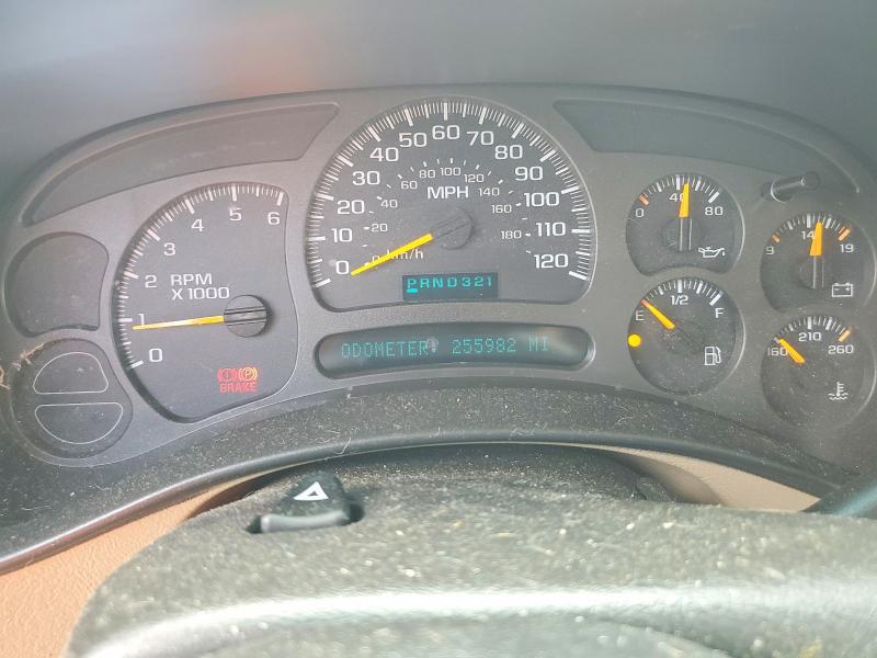 2004 GMC NEW SIERRA C1500 — Фото 9 из 12